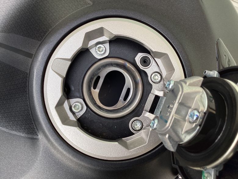 Ｎｉｎｊａ　ＺＸ−６Ｒ