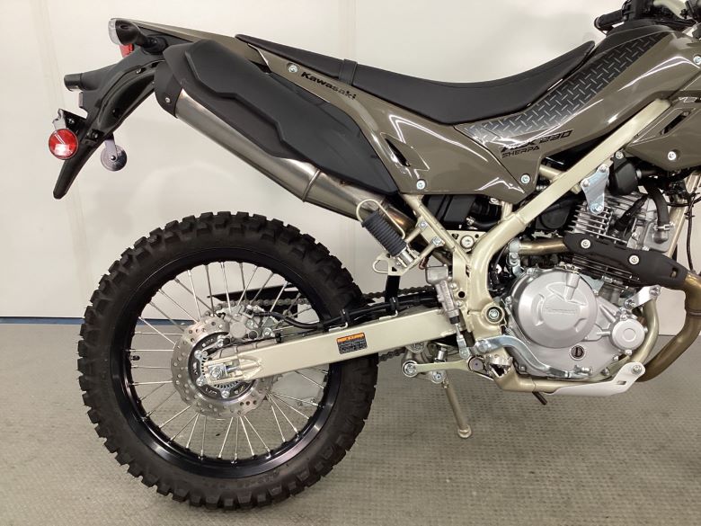 ＫＬＸ２３０シェルパ