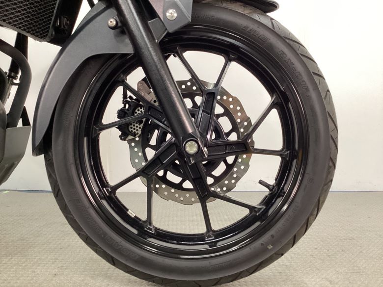 Ｖ−ストローム２５０