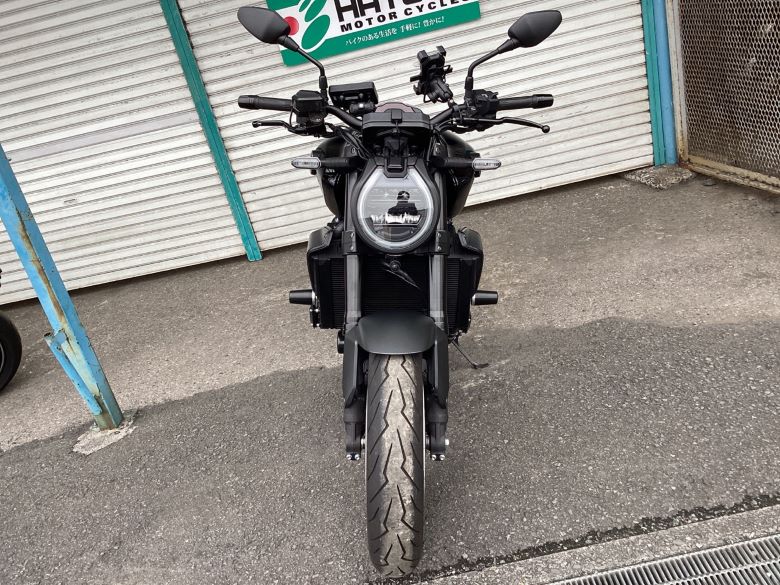 ＣＢ１０００Ｒ