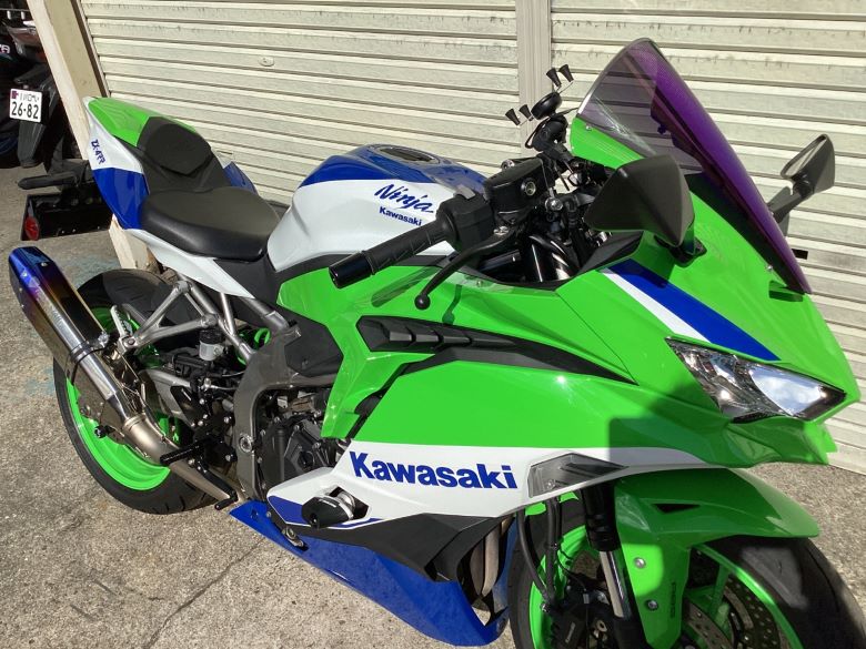 Ｎｉｎｊａ　ＺＸ−４ＲＲ