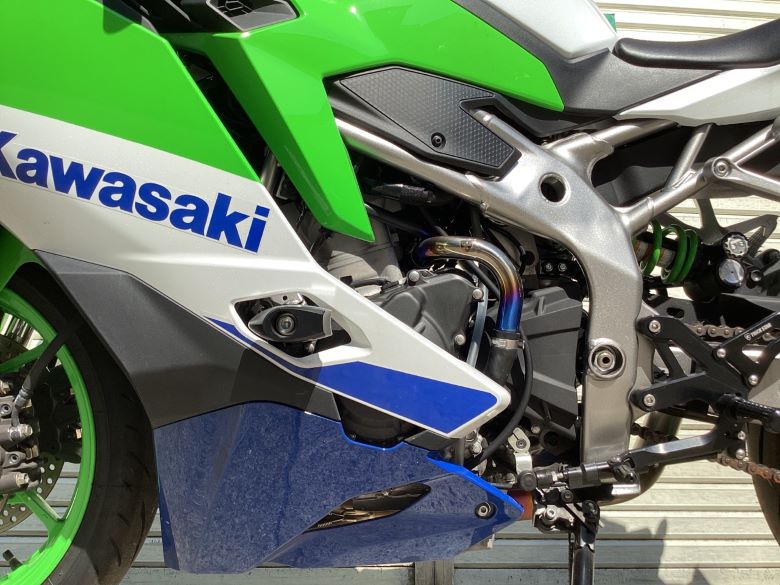 Ｎｉｎｊａ　ＺＸ−４ＲＲ