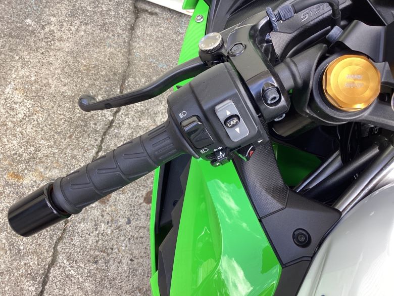 Ｎｉｎｊａ　ＺＸ−４ＲＲ