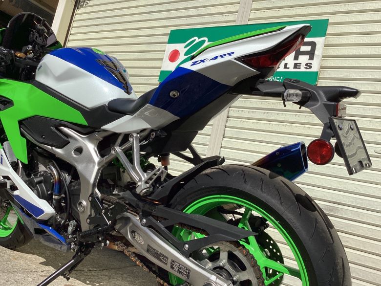 Ｎｉｎｊａ　ＺＸ−４ＲＲ