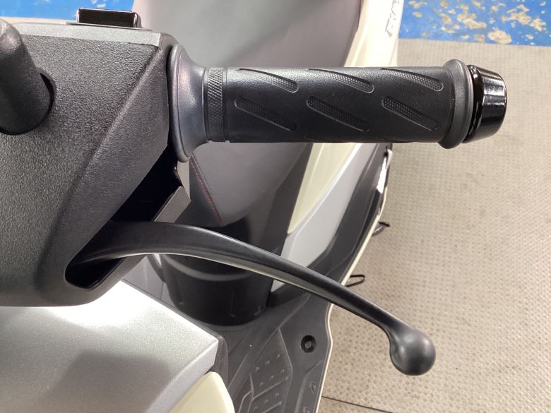 バーグマンストリート１２５ＥＸ