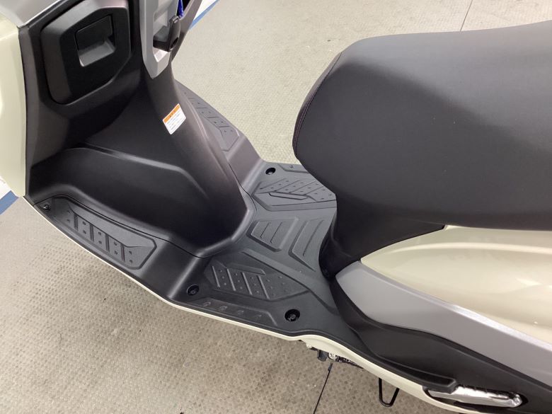 バーグマンストリート１２５ＥＸ