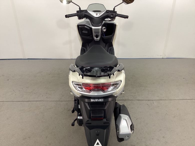 バーグマンストリート１２５ＥＸ