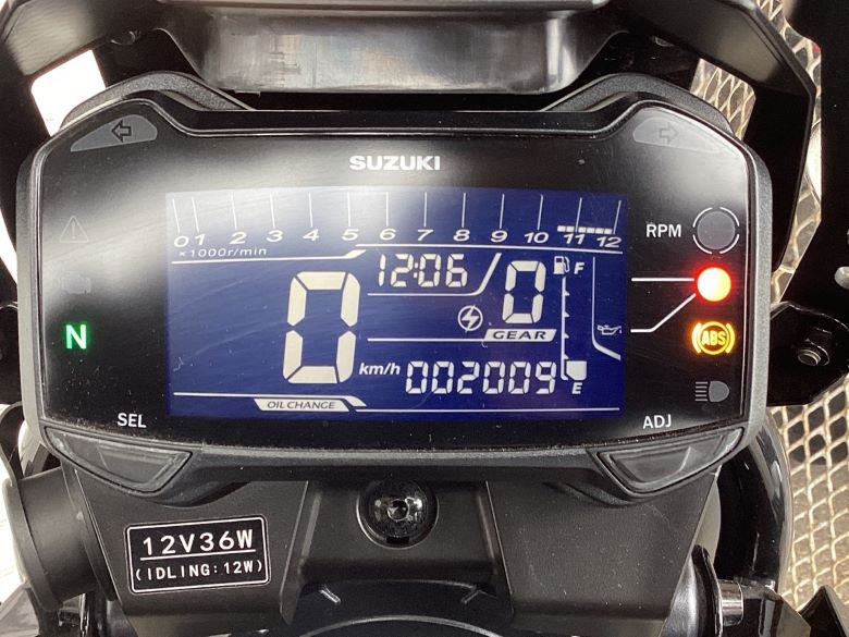 Ｖ−ストローム２５０