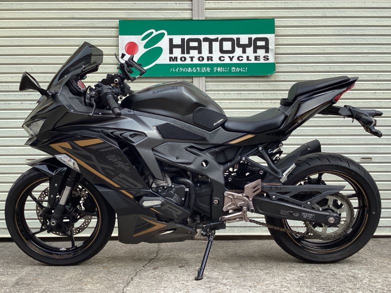 ９月20日　専用　本 中古 KAWASAKI カワサキ Ninja ZX−25R SE 2022 は