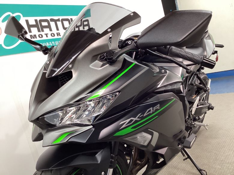 Ｎｉｎｊａ　ＺＸ−４Ｒ　ＳＥ