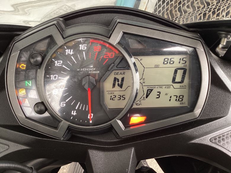 Ｎｉｎｊａ　ＺＸ−２５Ｒ　ＳＥ