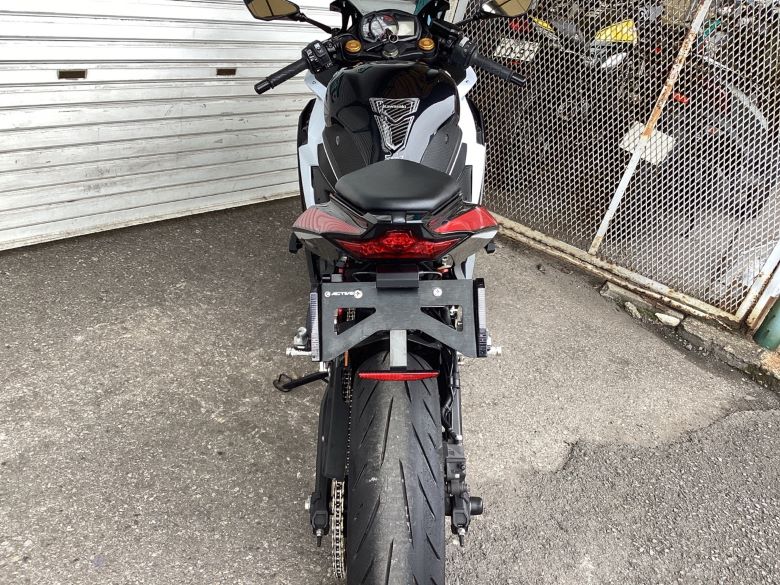Ｎｉｎｊａ　ＺＸ−２５Ｒ　ＳＥ