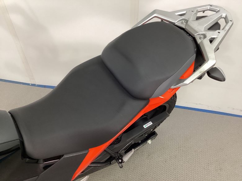 Ｖ−ストローム２５０ＳＸ