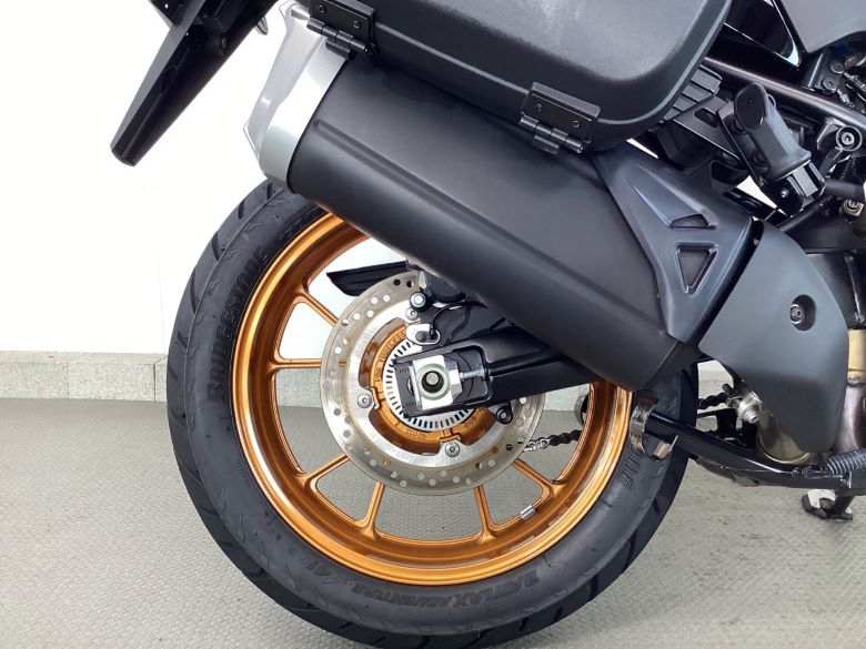 Ｖ−ストローム１０５０