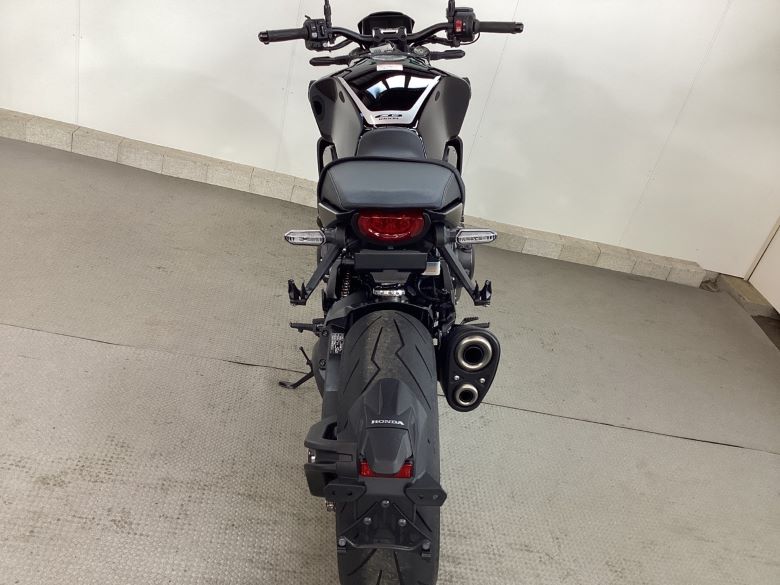 ＣＢ１０００Ｒ