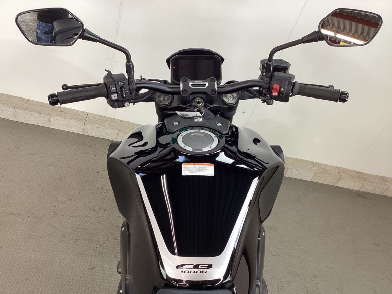 ＣＢ１０００Ｒ