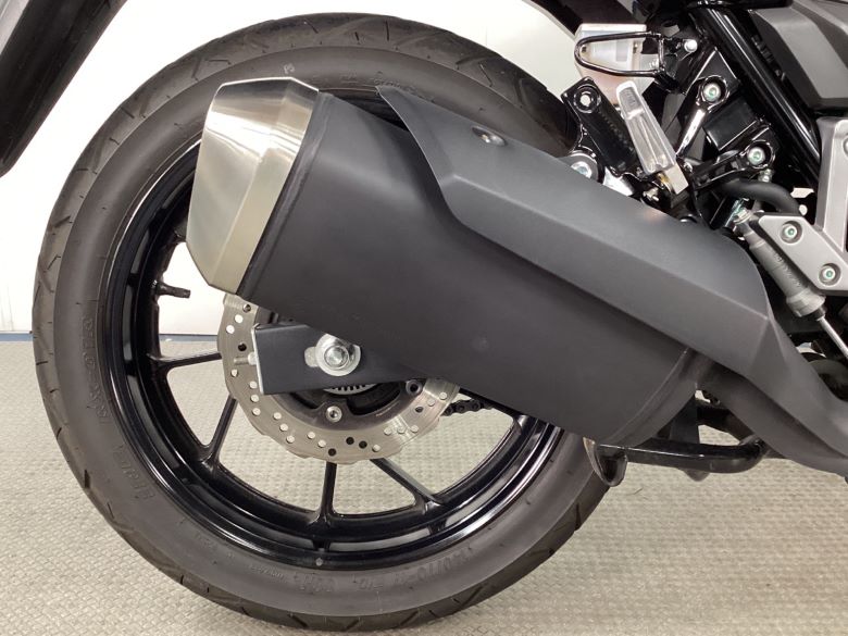 Ｖ−ストローム２５０