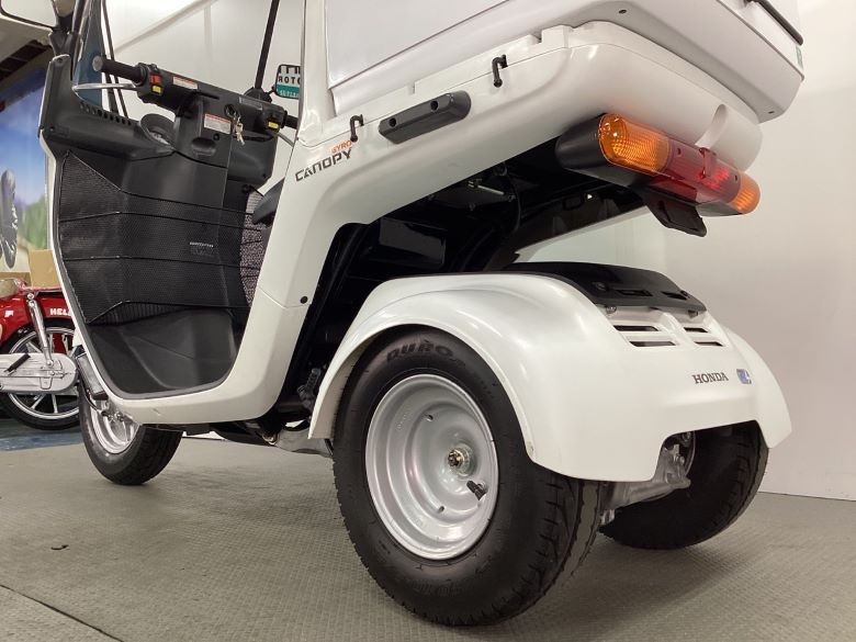 ジャイロキャノピー