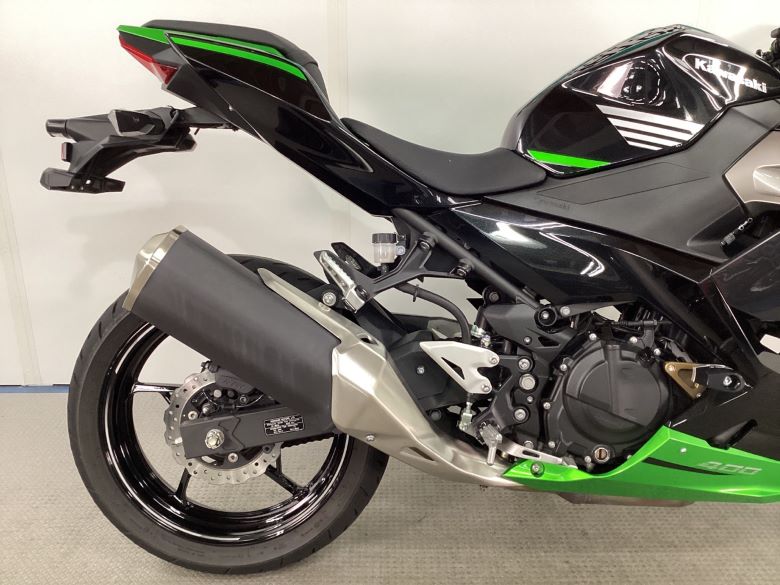 Ｎｉｎｊａ　４００