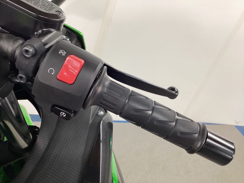 Ｎｉｎｊａ　４００