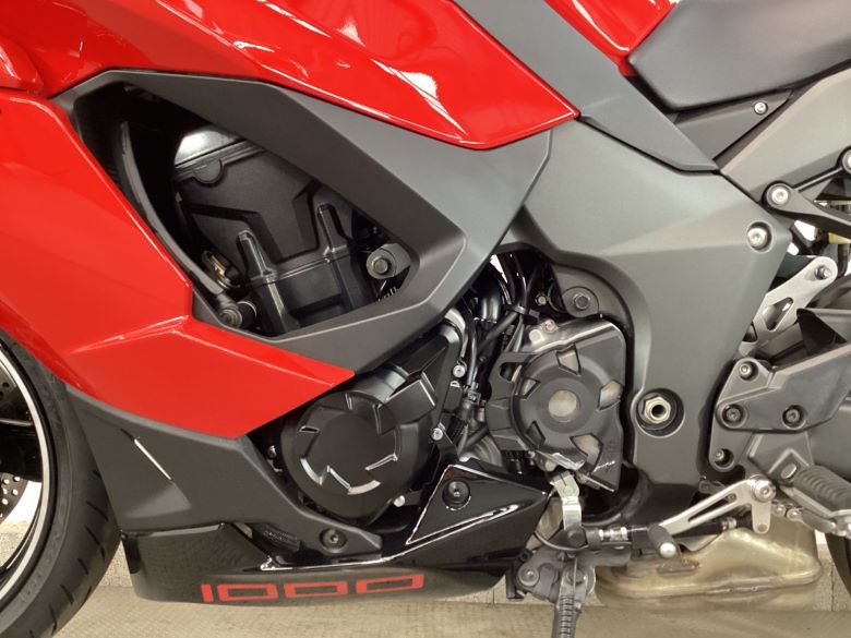 Ｎｉｎｊａ　１０００　ＳＸ