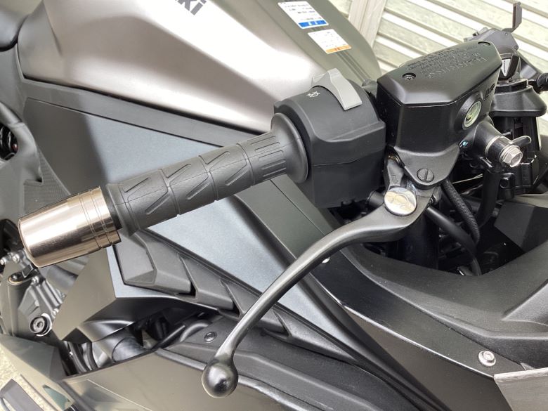 Ｎｉｎｊａ　ＺＸ−４Ｒ　ＳＥ