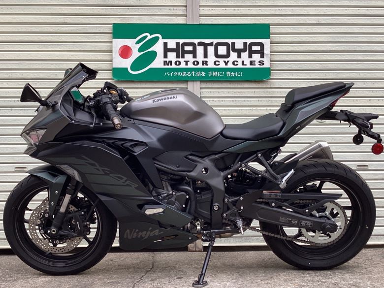 Ｎｉｎｊａ　ＺＸ−４Ｒ　ＳＥ