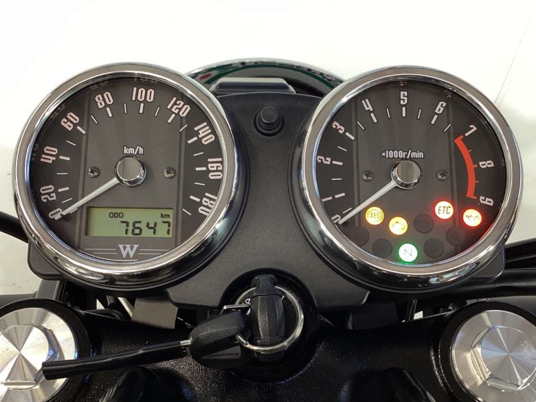 Ｗ８００　ストリート