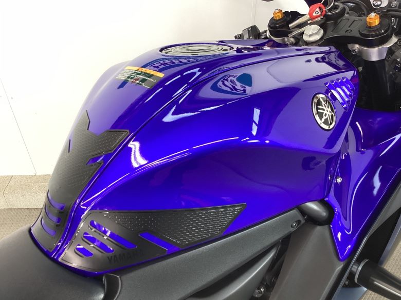ＹＺＦ−Ｒ７
