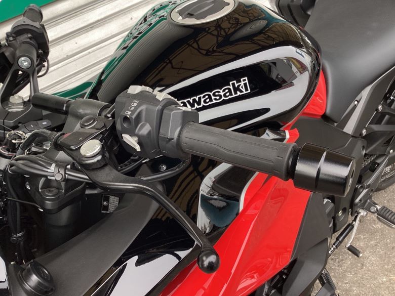 Ｎｉｎｊａ　１０００　ＳＸ