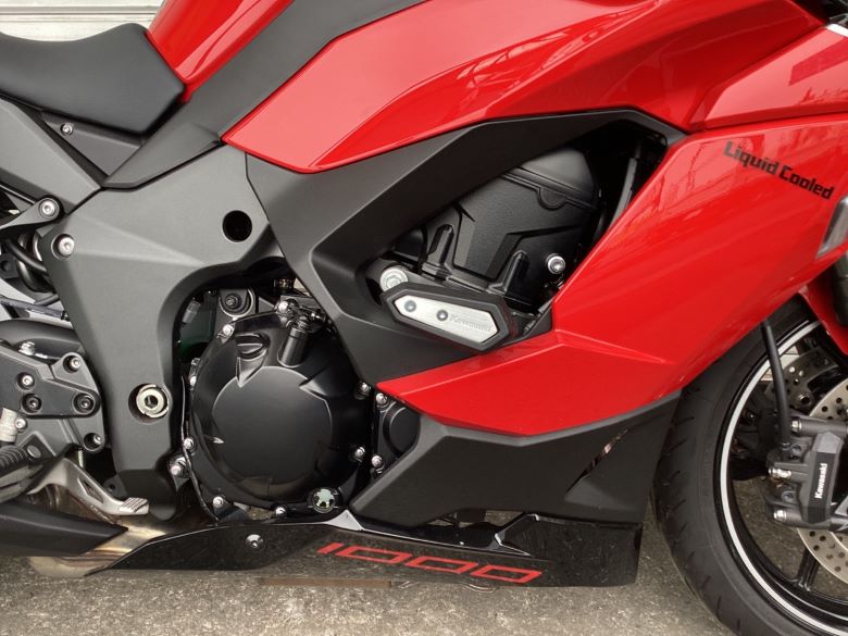 Ｎｉｎｊａ　１０００　ＳＸ