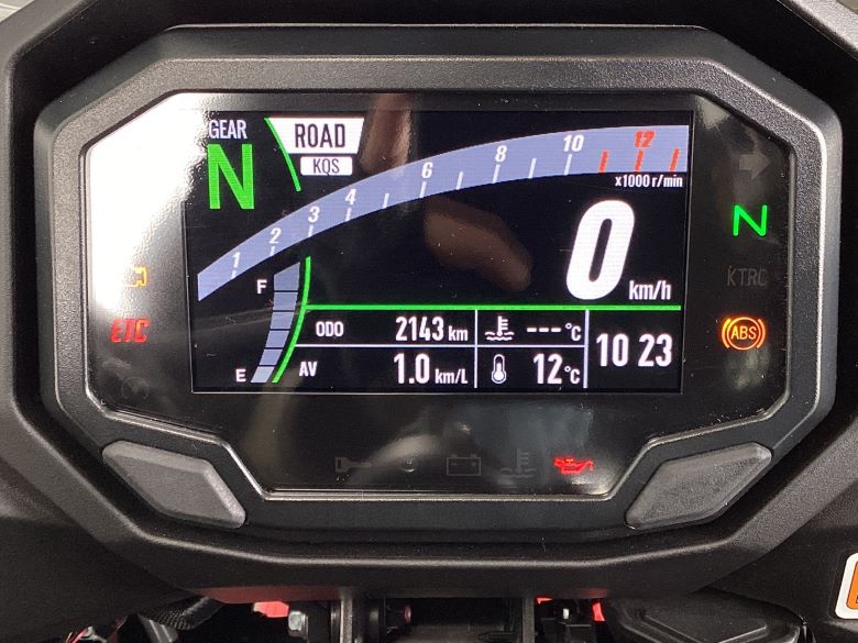 Ｎｉｎｊａ　１０００　ＳＸ