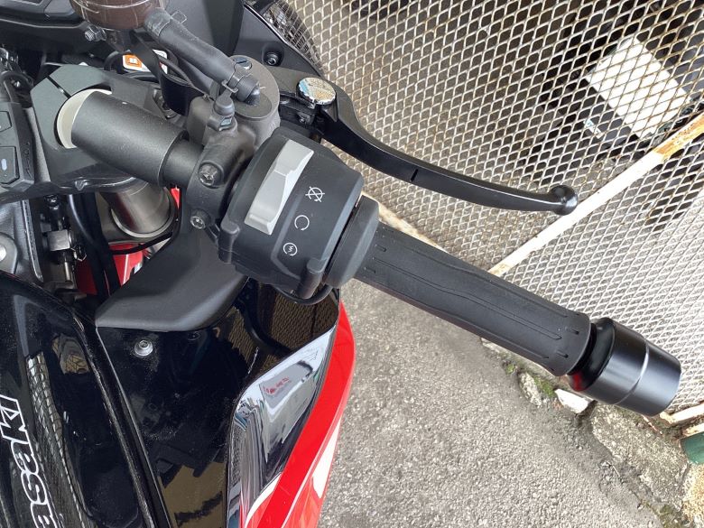 Ｎｉｎｊａ　１０００　ＳＸ