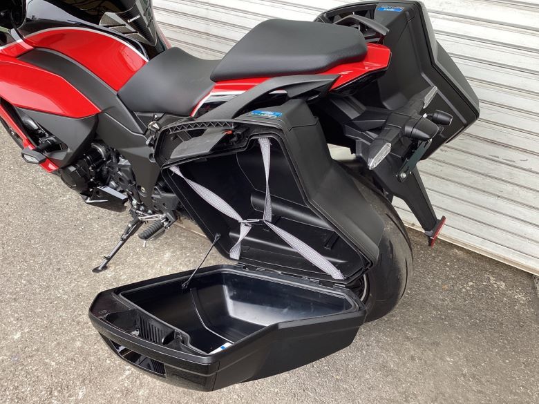 Ｎｉｎｊａ　１０００　ＳＸ