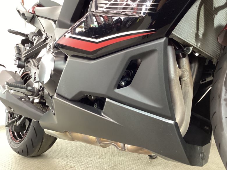 Ｎｉｎｊａ　１０００　ＳＸ