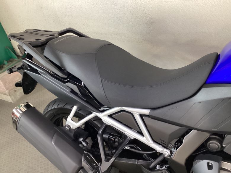 Ｖ−ストローム８００