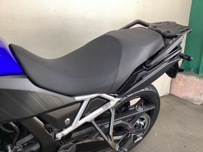 Ｖ−ストローム８００