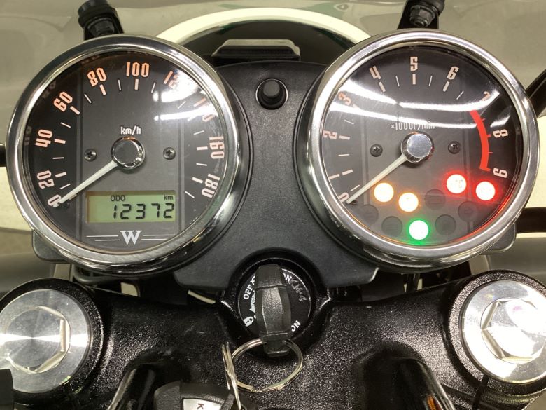 Ｗ８００　ストリート