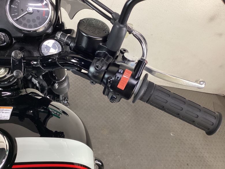 Ｗ８００　ストリート