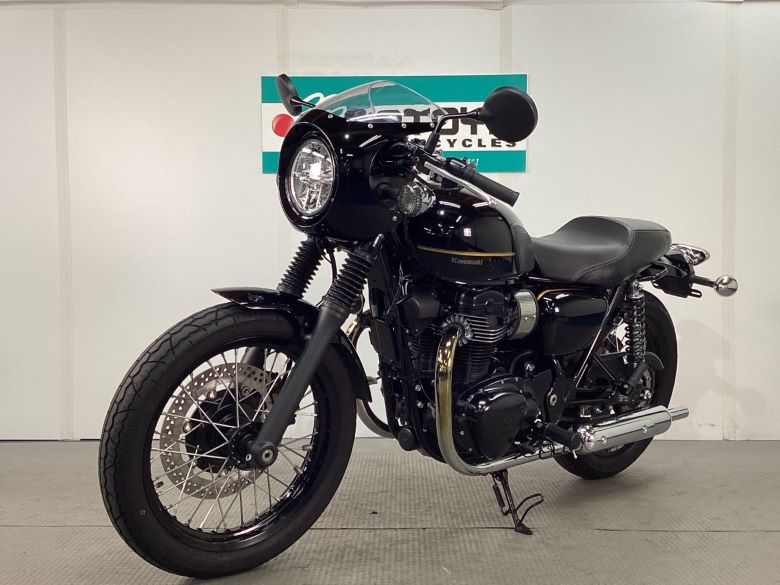 Ｗ８００　カフェ