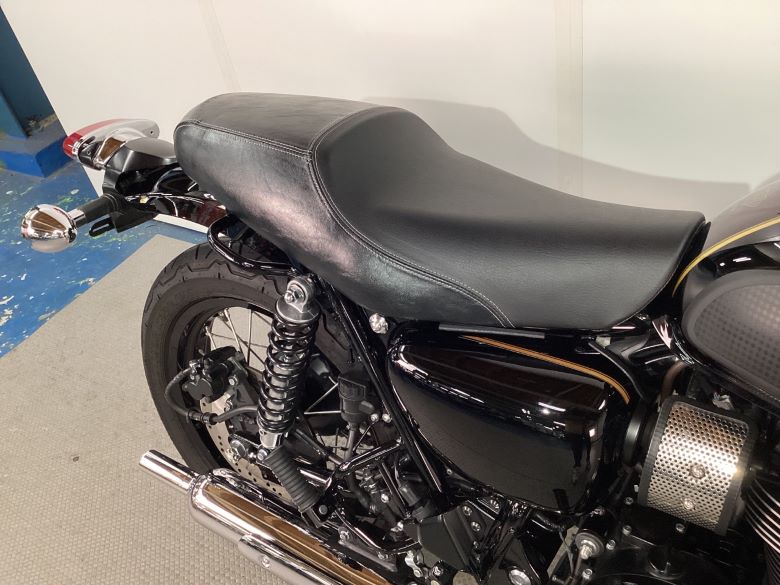 Ｗ８００　カフェ