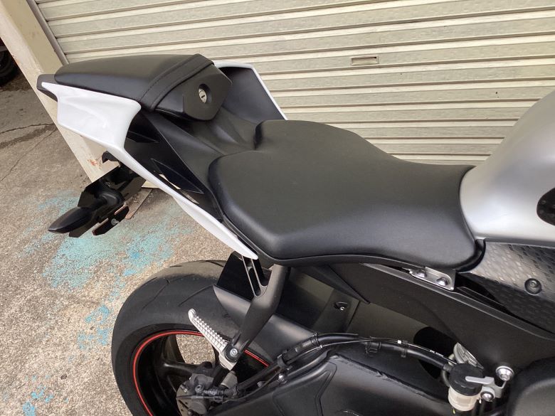 ＹＺＦ−Ｒ６