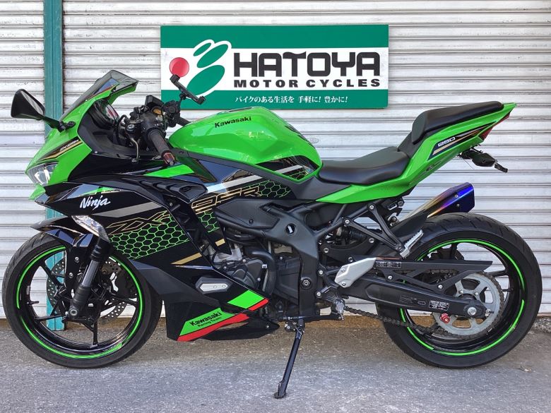 やかや 中古 KAWASAKI カワサキ Ninja ZX−25R 2021 はとや(HATOYA