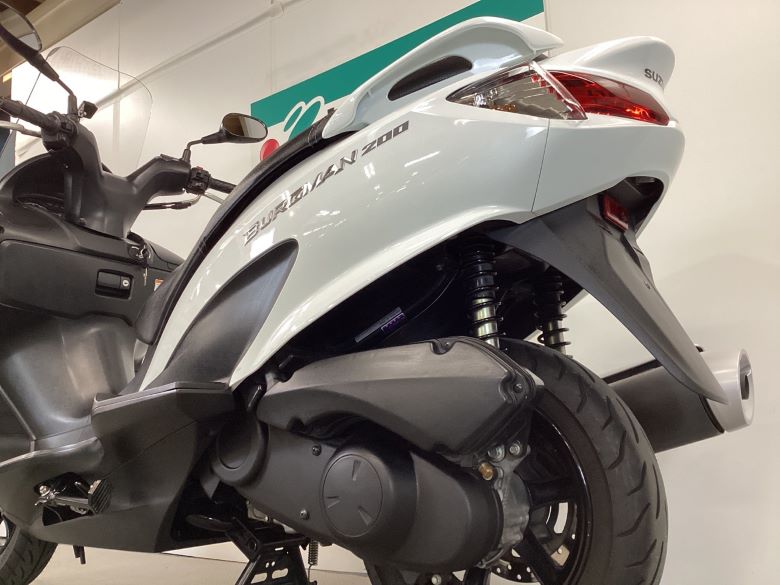 バーグマン２００