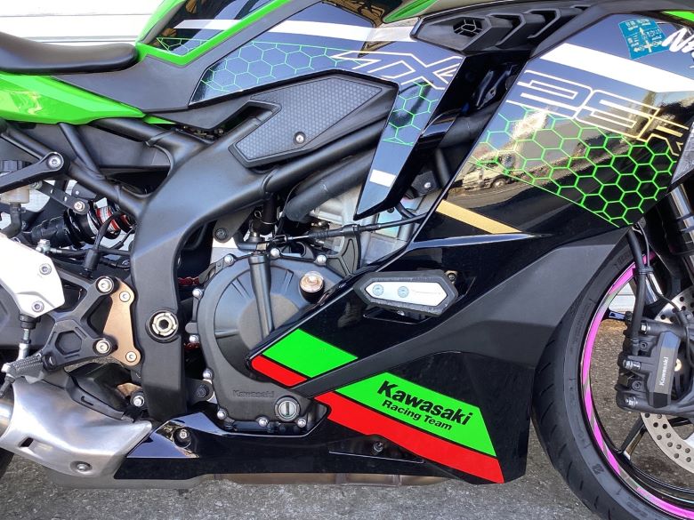 Ｎｉｎｊａ　ＺＸ−２５Ｒ　ＳＥ