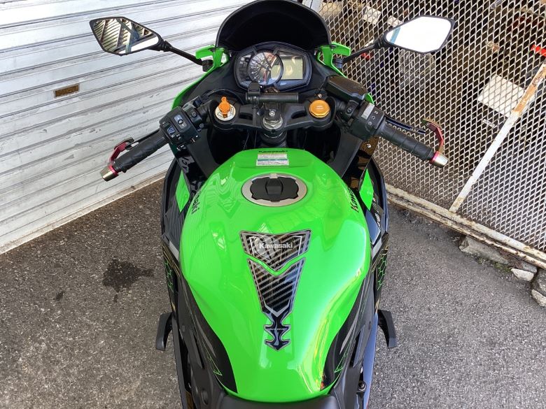 Ｎｉｎｊａ　ＺＸ−２５Ｒ　ＳＥ