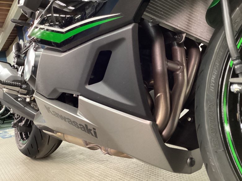 Ｎｉｎｊａ　１０００　ＳＸ