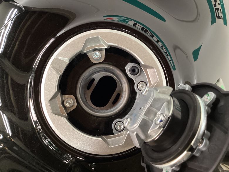 Ｎｉｎｊａ　１０００　ＳＸ