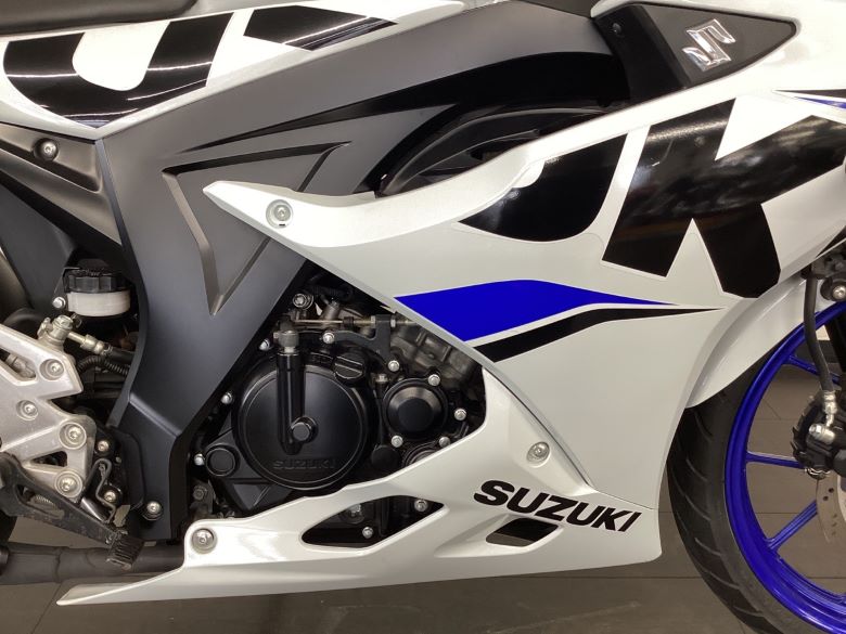 ＧＳＸ−Ｒ１２５