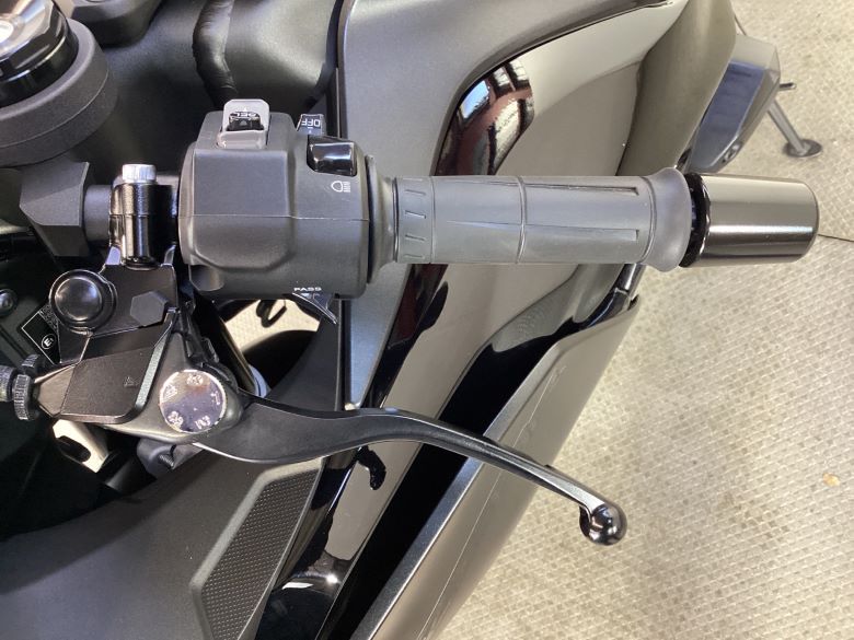 Ｎｉｎｊａ　ＺＸ−６Ｒ